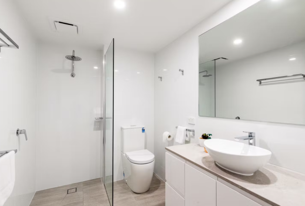 3 bedroom bungalow in its own compound